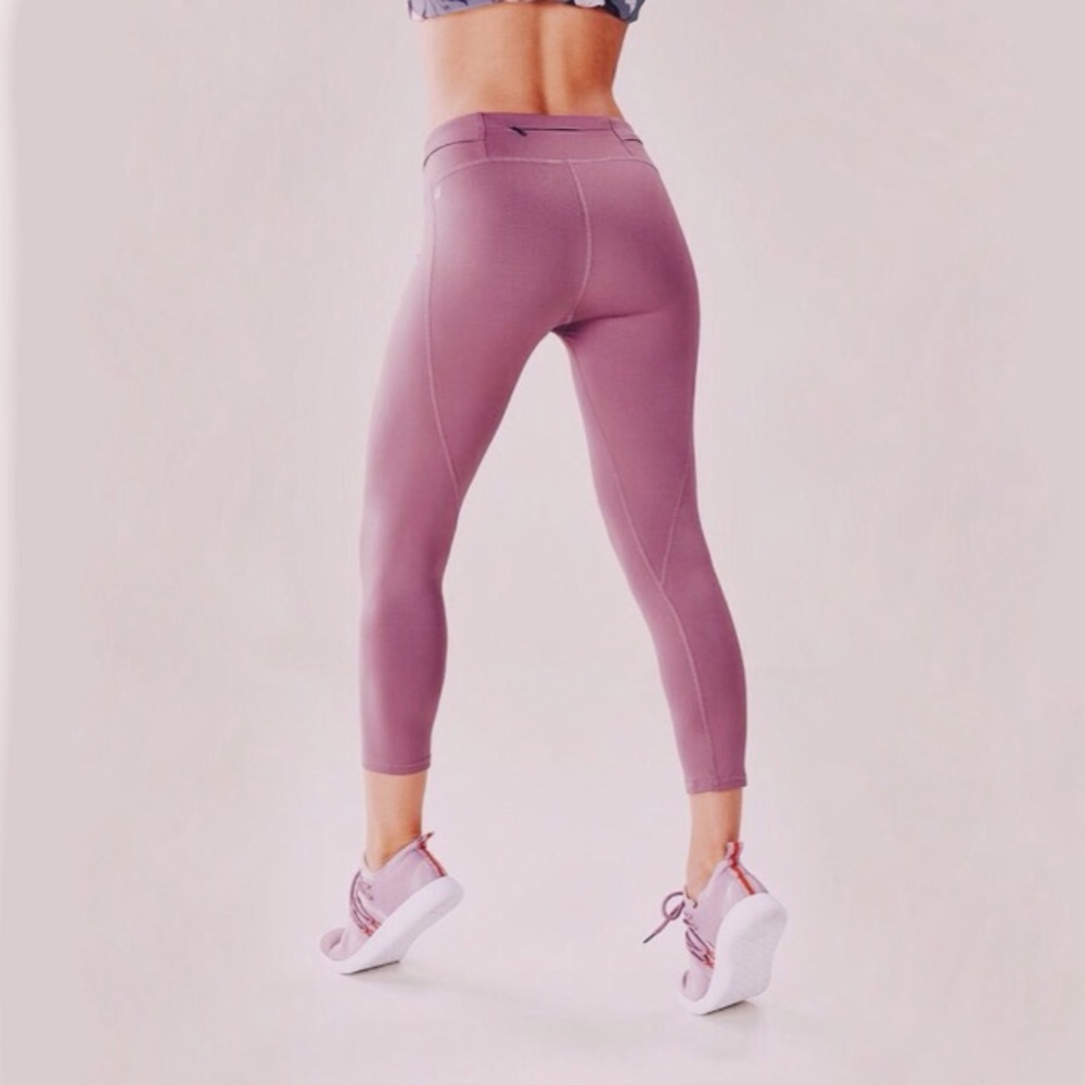 Brand New Fabletics Gia Capri